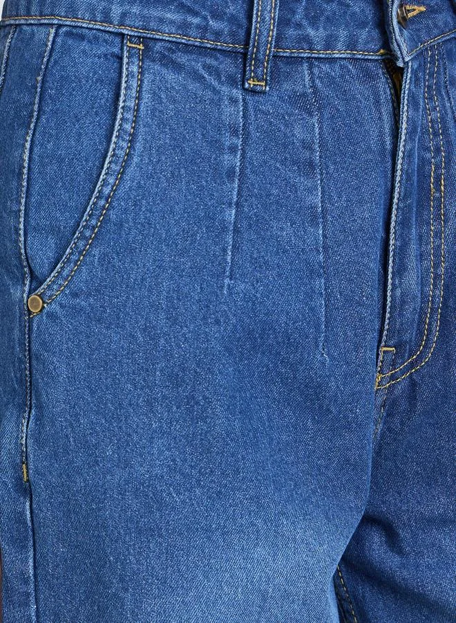 Styli Women Barrel Fit Jeans with Dart Detail
